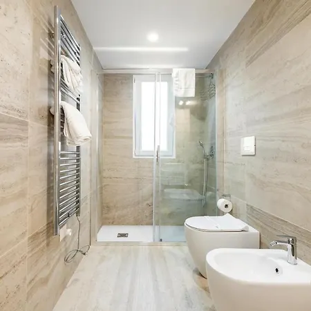 Apartment Luminoso Di Design In Centro Cagliari