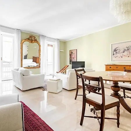 Apartamento Luminoso Di Design In Centro *