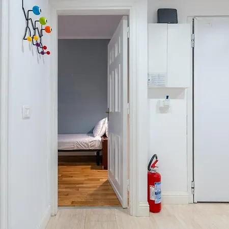 Appartement Luminoso Di Design In Centro Cagliari