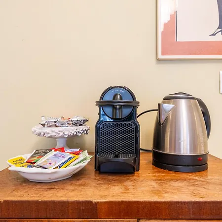 Luminoso Di Design In Centro * Cagliari