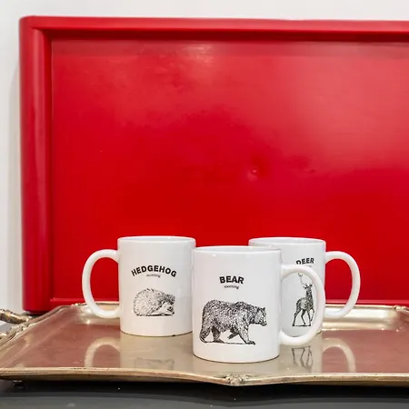 Luminoso Di Design In Centro