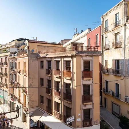 Luminoso Di Design In Centro Lägenhet Cagliari